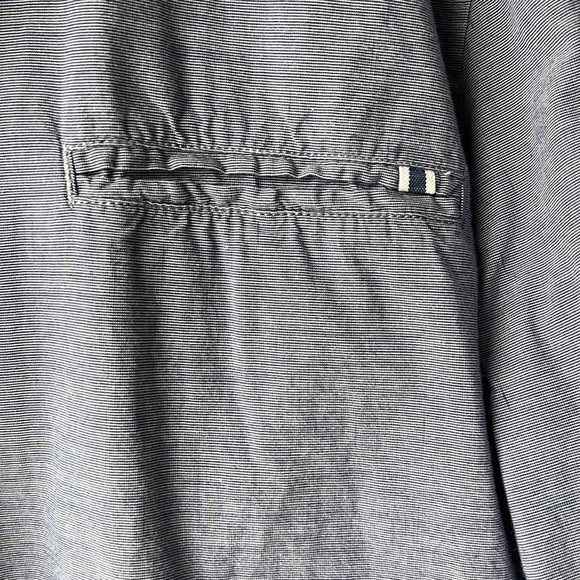 HUGO BOSS Blue Grey Cotton Button Down Shirt Size Large - Picture 5 of 16